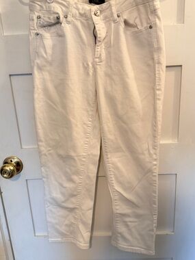 Earl Jeans White Cropped Straight Ankle Jeans